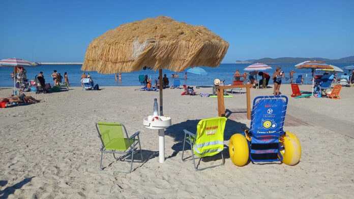 carrozzina disabili spiaggia